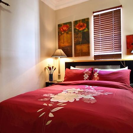 קייפטאון Forty8 Backpackers Hotel חדר תמונה