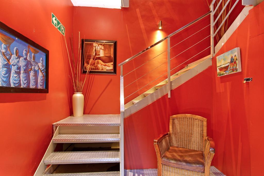 קייפטאון Forty8 Backpackers Hotel חדר תמונה