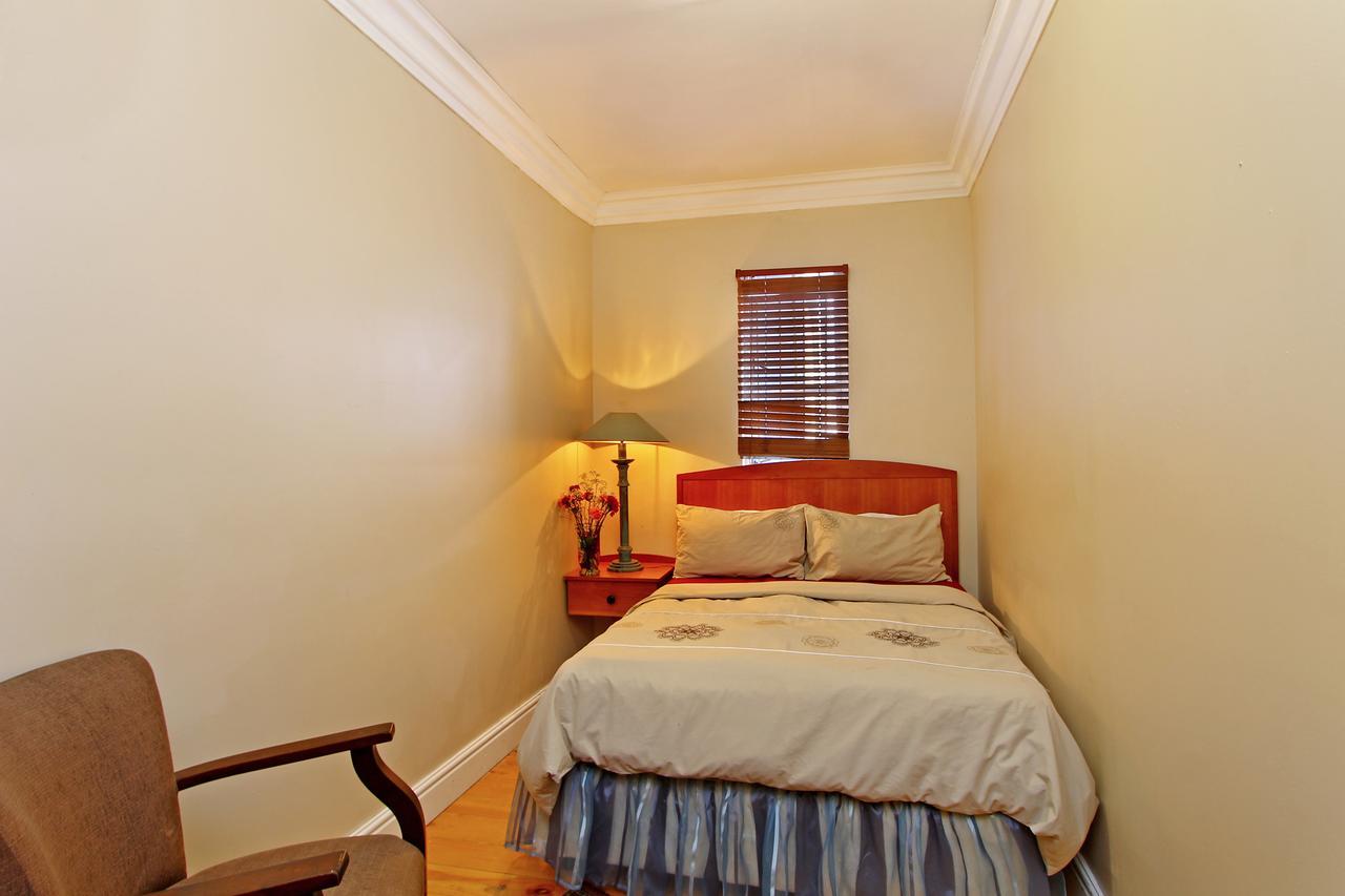 קייפטאון Forty8 Backpackers Hotel מראה חיצוני תמונה